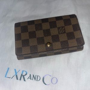 Authentic Louis Vuitton Tresor Wallet